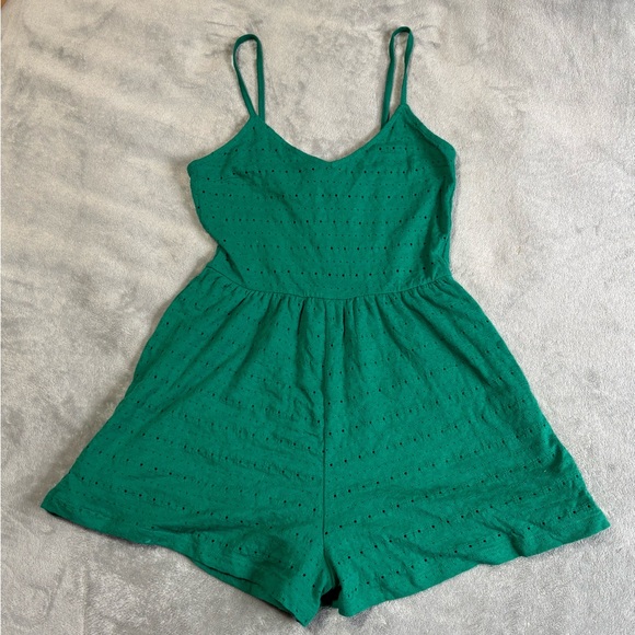 H&M Green Eyelet Romper - Picture 1 of 5